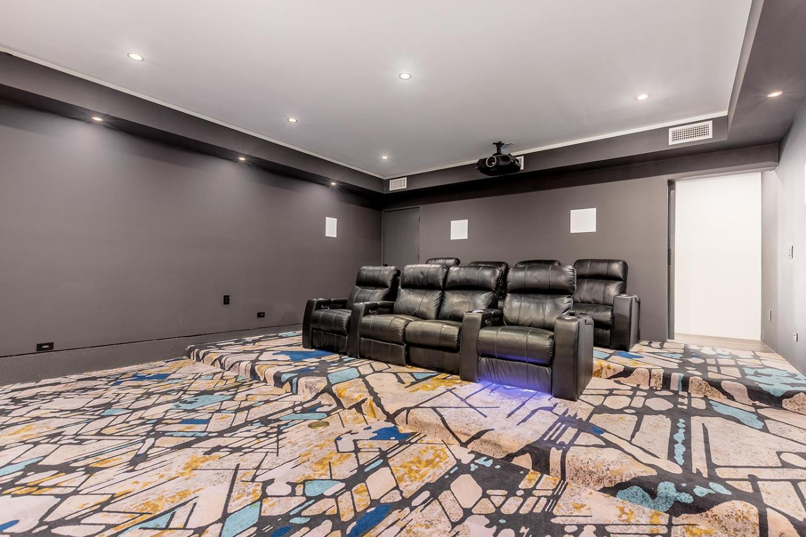 Luxury Micro-Resort, Theater, Sauna, Heated Pool Phoenix Luaran gambar