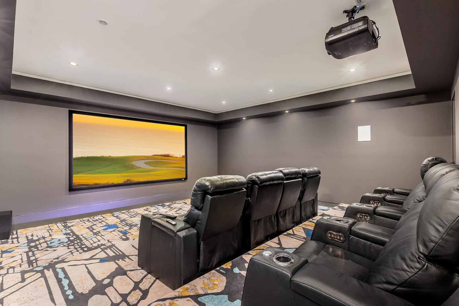 Luxury Micro-Resort, Theater, Sauna, Heated Pool Phoenix Luaran gambar
